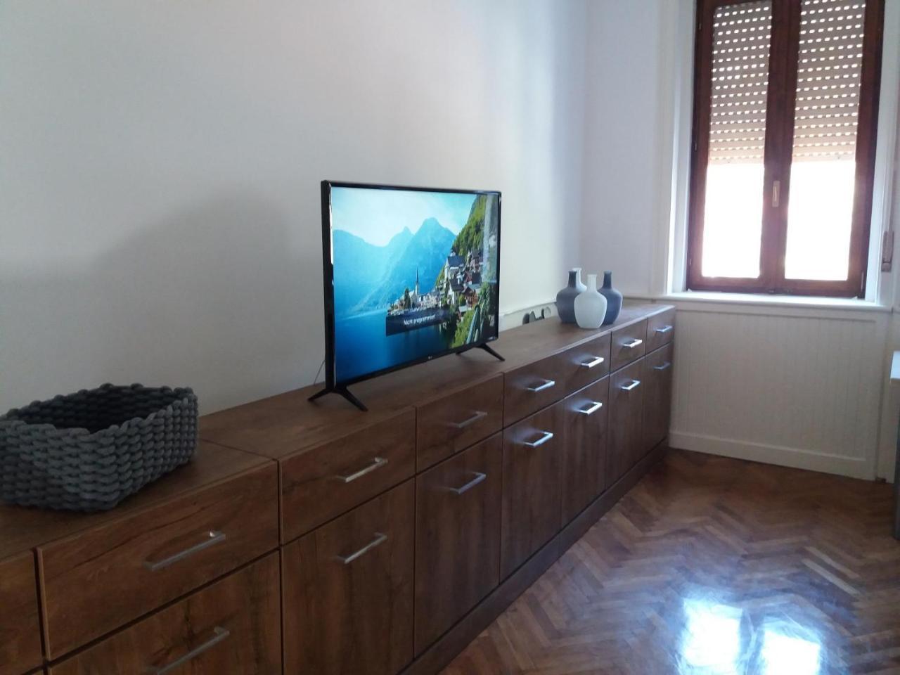 דירות אופטיה Apt Tennis Prime Location, Parking, Near Beach, Self Check-In מראה חיצוני תמונה