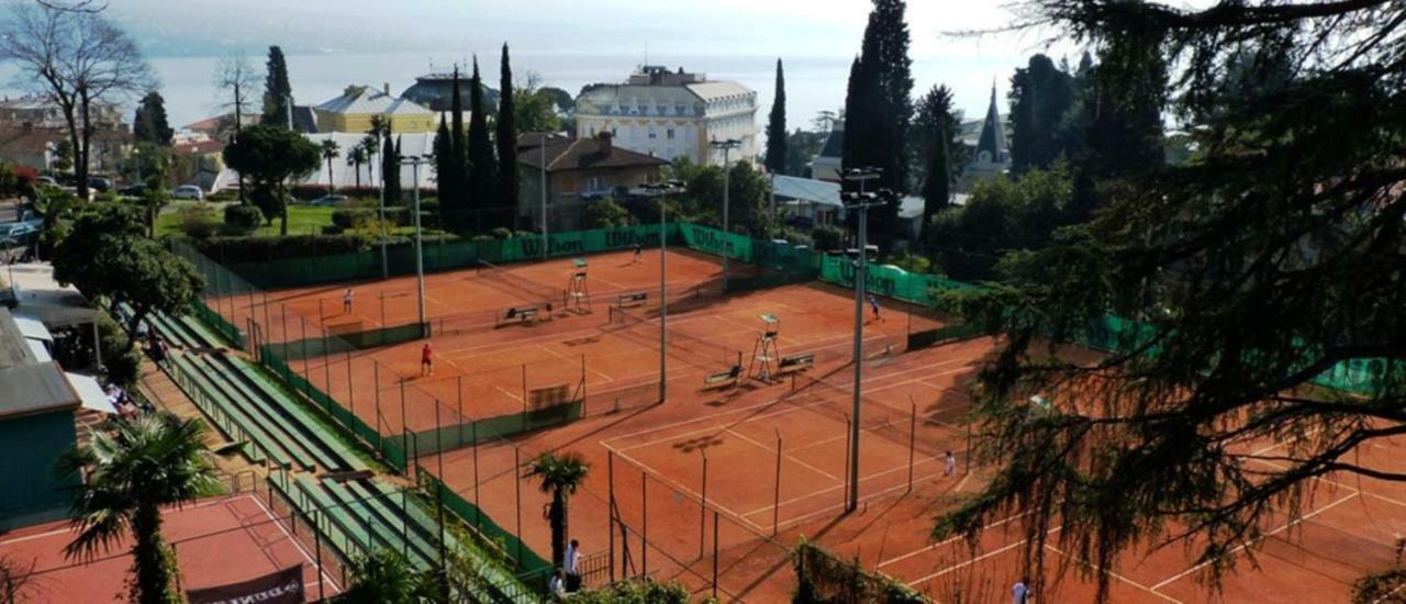דירות אופטיה Apt Tennis Prime Location, Parking, Near Beach, Self Check-In מראה חיצוני תמונה
